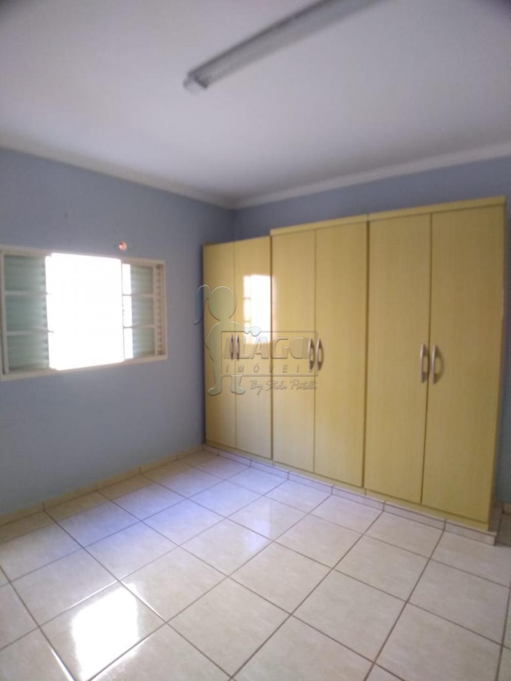 Alugar Casas / Padrão em Ribeirão Preto R$ 2.800,00 - Foto 14