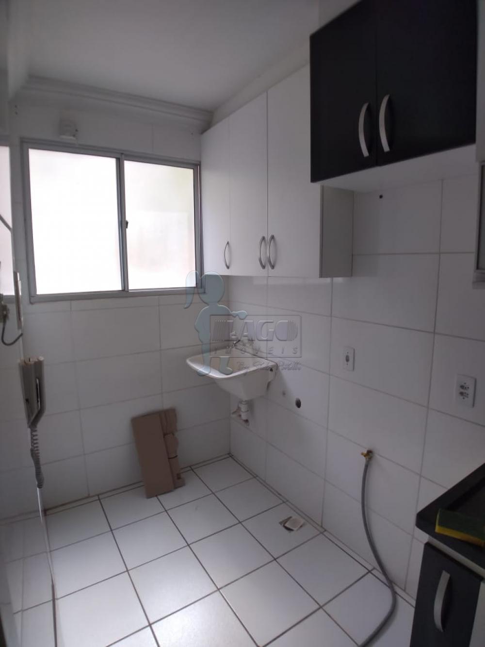 Alugar Apartamentos / Padrão em Ribeirão Preto R$ 700,00 - Foto 5