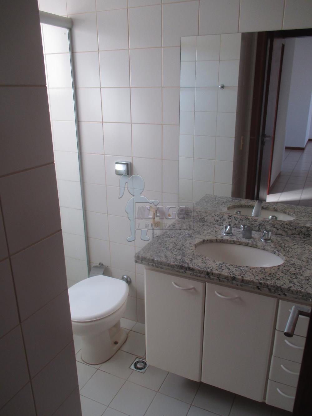 Alugar Apartamentos / Padrão em Ribeirão Preto R$ 1.200,00 - Foto 4