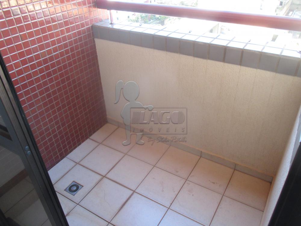 Alugar Apartamentos / Padrão em Ribeirão Preto R$ 1.200,00 - Foto 3