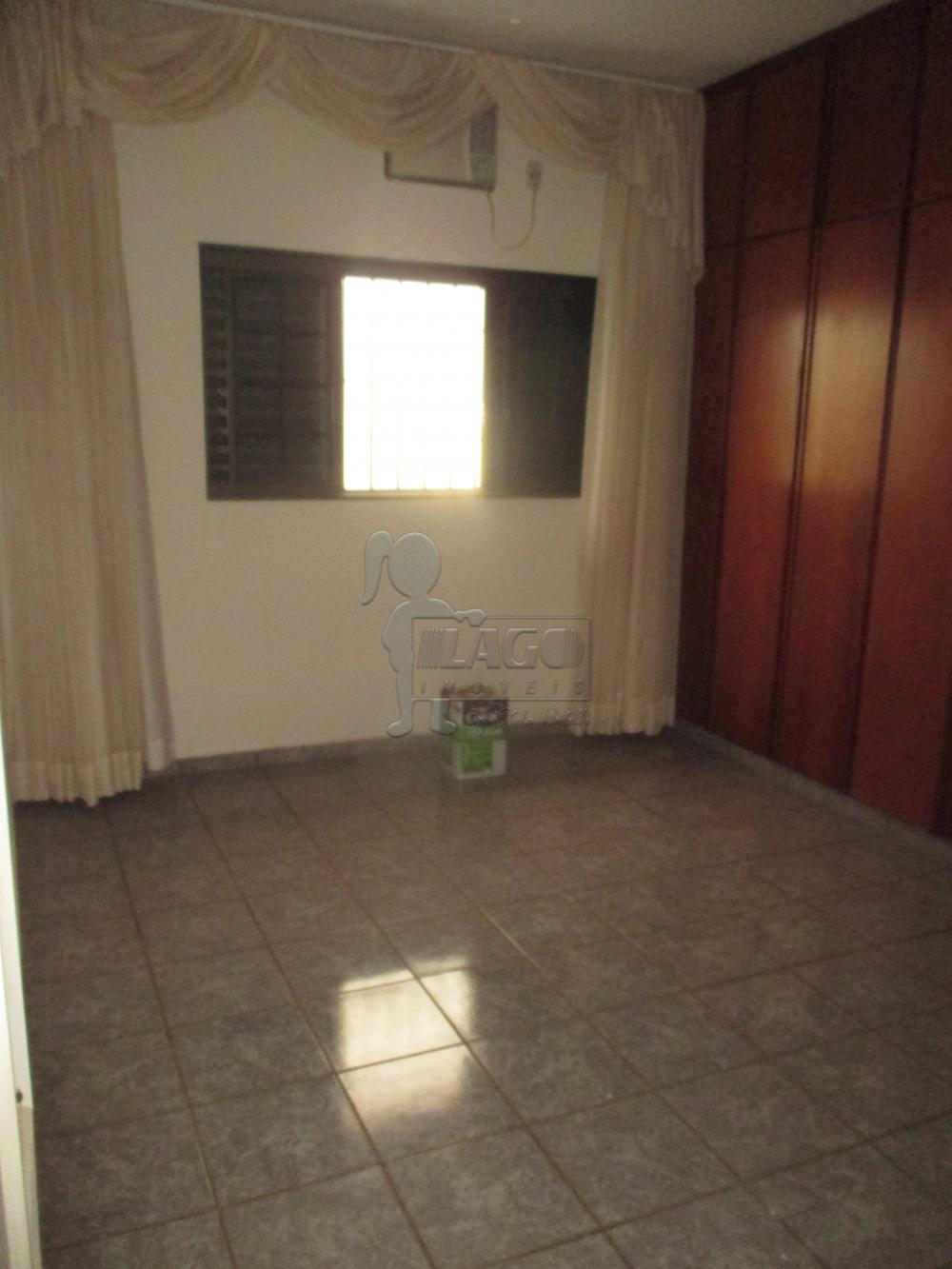 Alugar Casas / Padrão em Ribeirão Preto R$ 2.000,00 - Foto 7