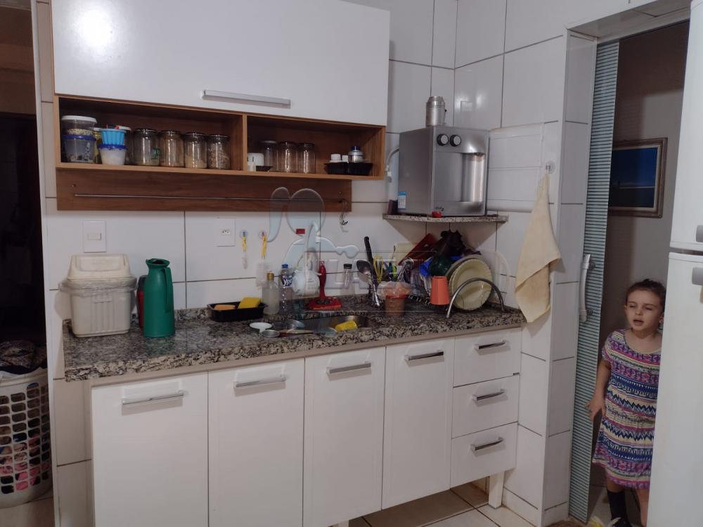 Comprar Apartamentos / Padrão em Ribeirão Preto R$ 230.000,00 - Foto 9