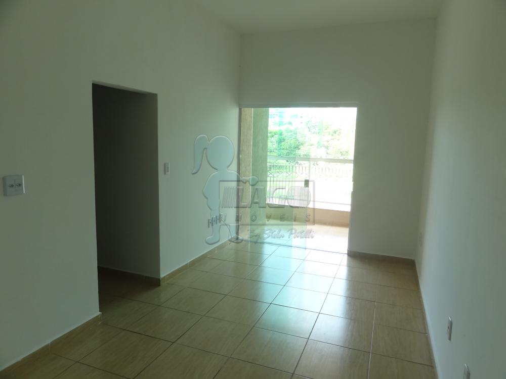 Alugar Apartamentos / Padrão em Ribeirão Preto R$ 1.500,00 - Foto 1