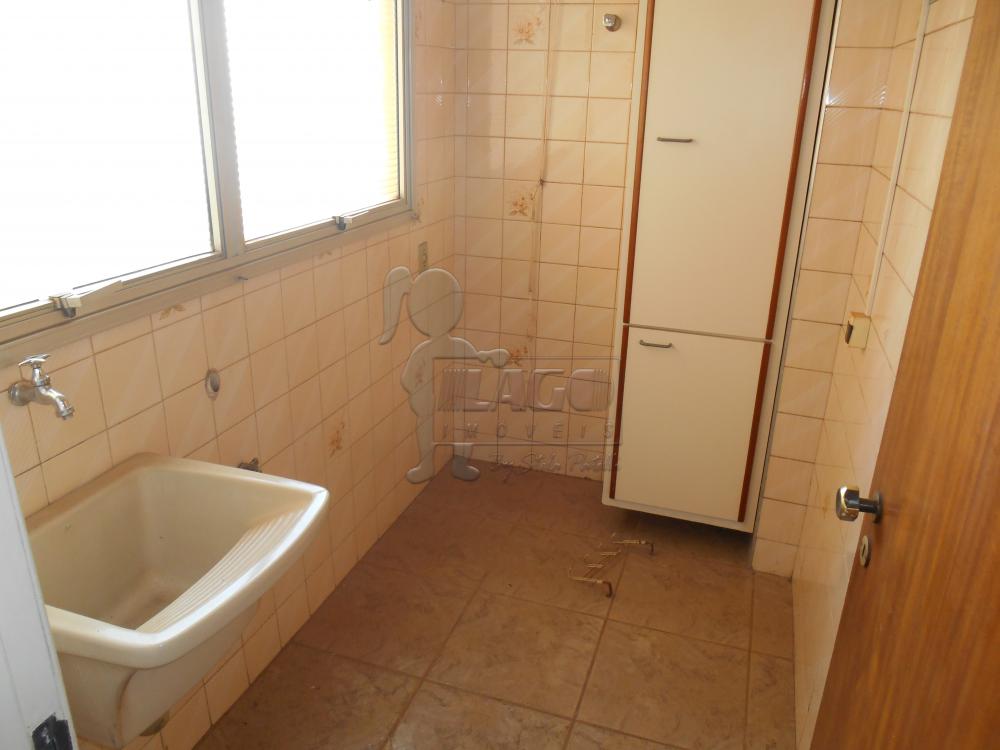 Alugar Apartamentos / Padrão em Ribeirão Preto R$ 800,00 - Foto 4