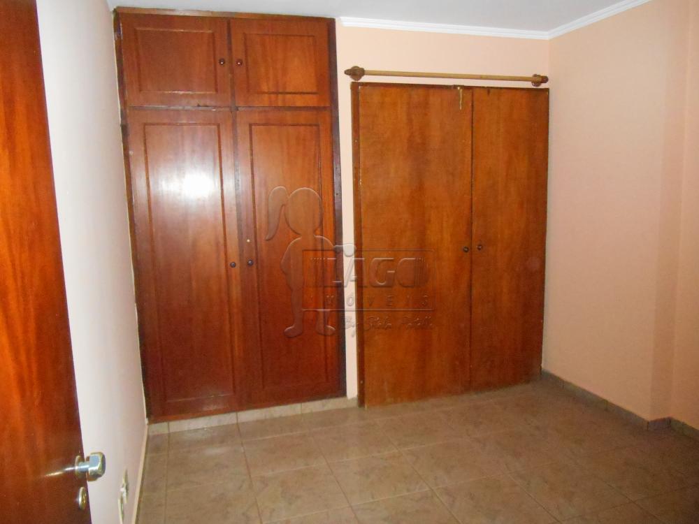 Alugar Apartamentos / Padrão em Ribeirão Preto R$ 800,00 - Foto 12