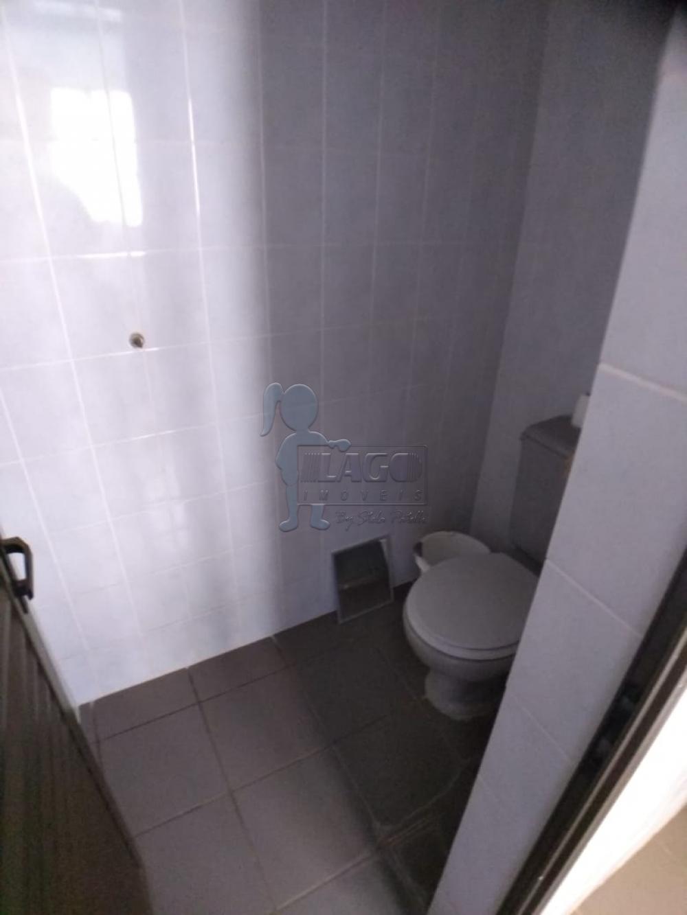 Alugar Apartamentos / Padrão em Ribeirão Preto R$ 900,00 - Foto 14