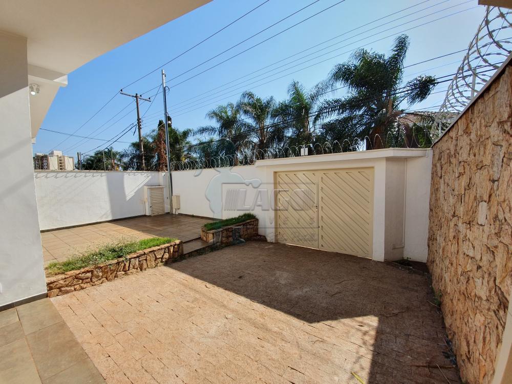 Alugar Casas / Padrão em Ribeirão Preto R$ 3.600,00 - Foto 1