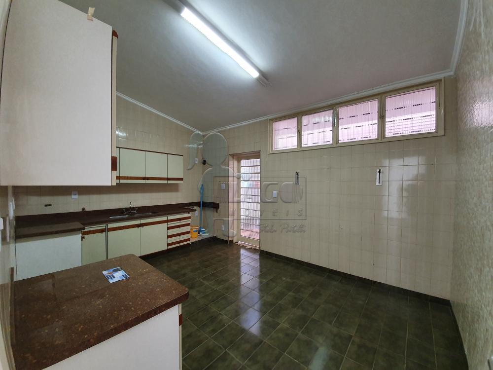 Alugar Casas / Padrão em Ribeirão Preto R$ 3.600,00 - Foto 16