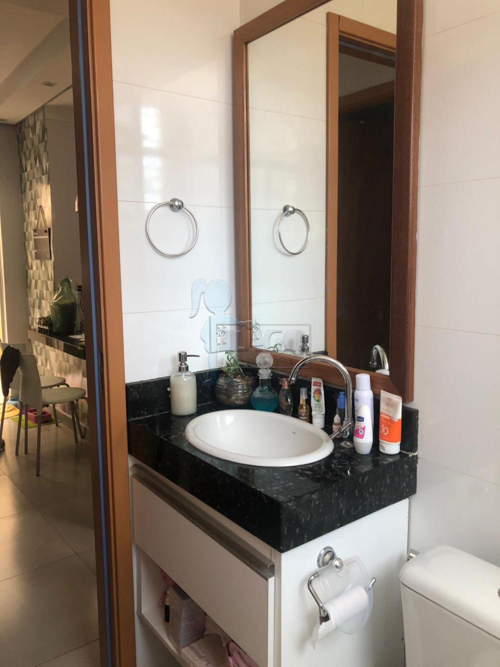 Comprar Apartamentos / Padrão em Ribeirão Preto R$ 175.000,00 - Foto 4