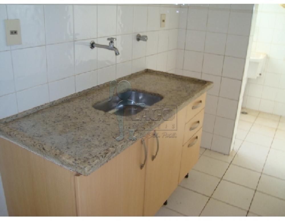 Comprar Apartamentos / Padrão em Ribeirão Preto R$ 170.000,00 - Foto 1