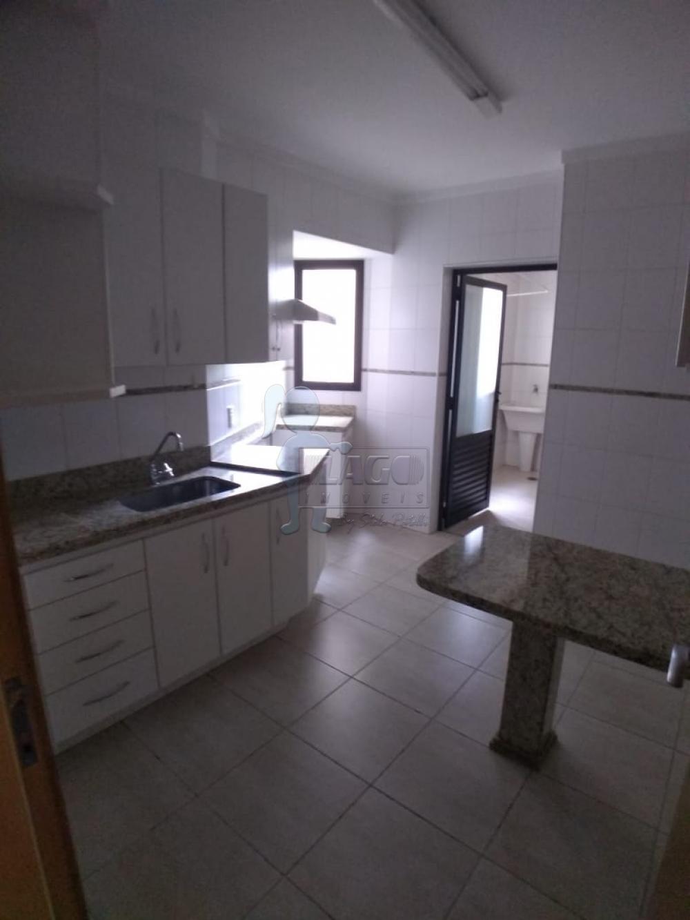 Alugar Apartamentos / Padrão em Ribeirão Preto R$ 1.800,00 - Foto 14