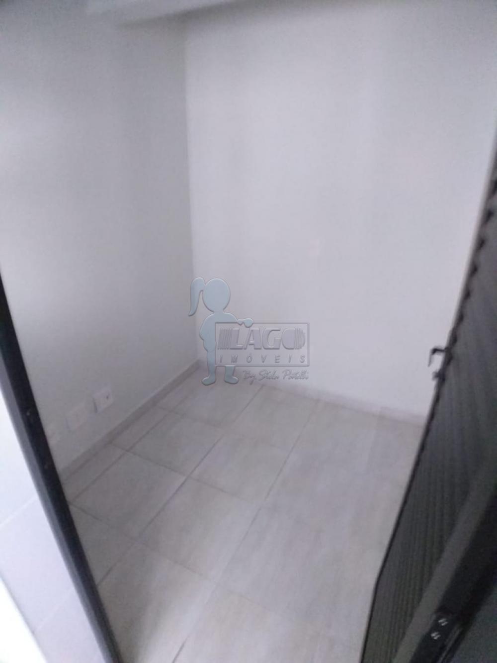 Alugar Apartamentos / Padrão em Ribeirão Preto R$ 1.800,00 - Foto 16