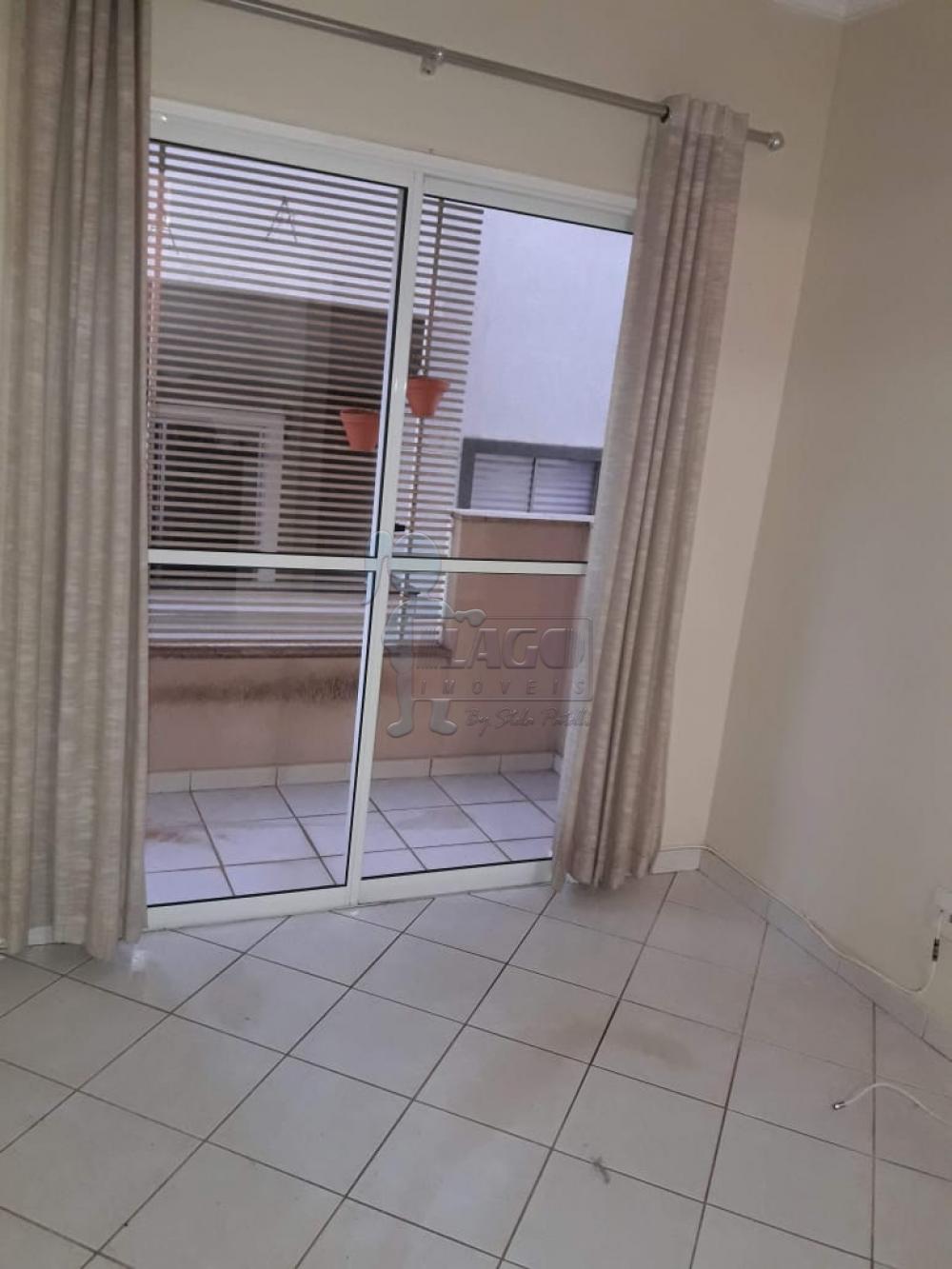 Alugar Apartamentos / Padrão em Ribeirão Preto R$ 750,00 - Foto 2