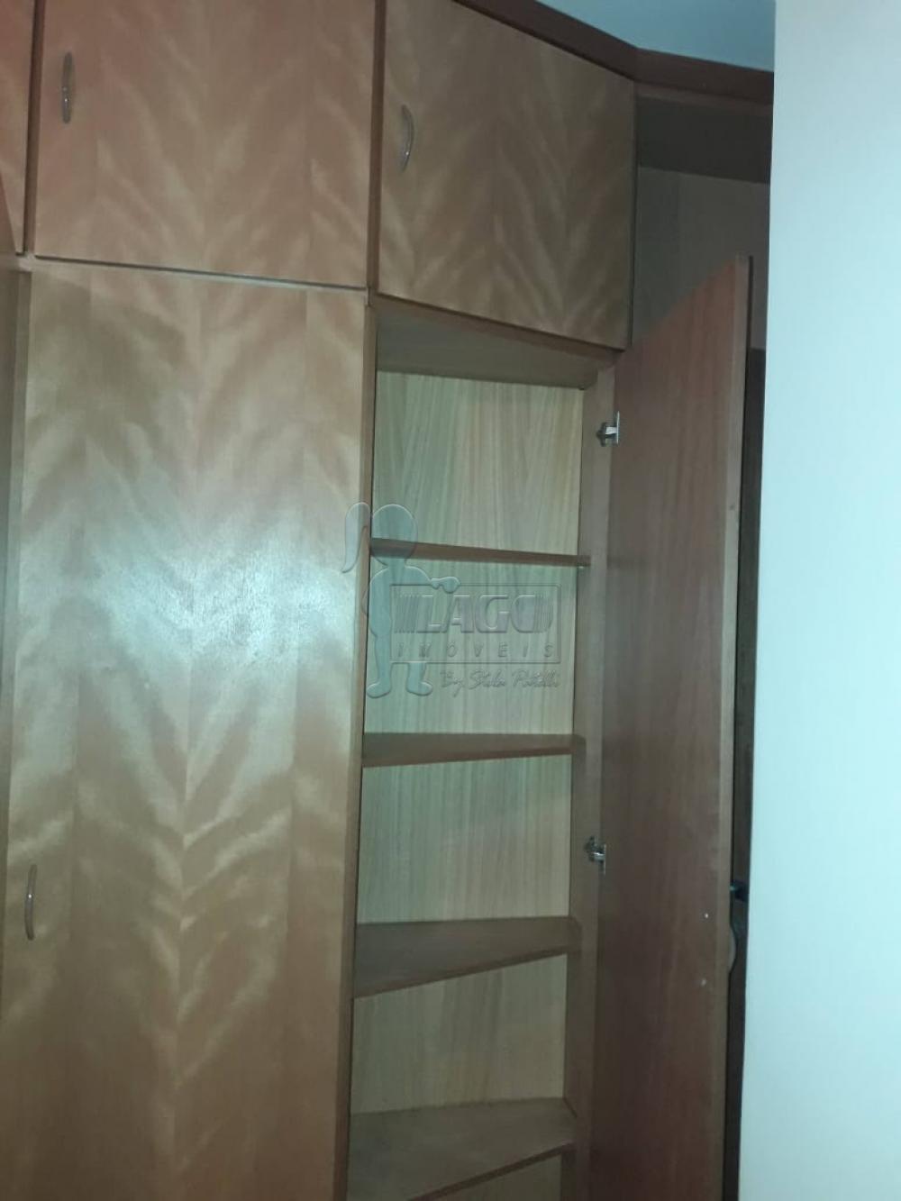 Alugar Apartamentos / Padrão em Ribeirão Preto R$ 750,00 - Foto 3