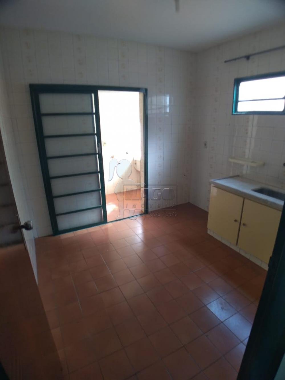 Alugar Apartamentos / Padrão em Ribeirão Preto R$ 600,00 - Foto 3