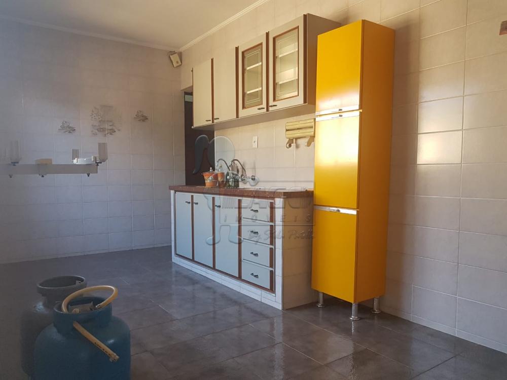 Alugar Casas / Padrão em Ribeirão Preto R$ 1.700,00 - Foto 11