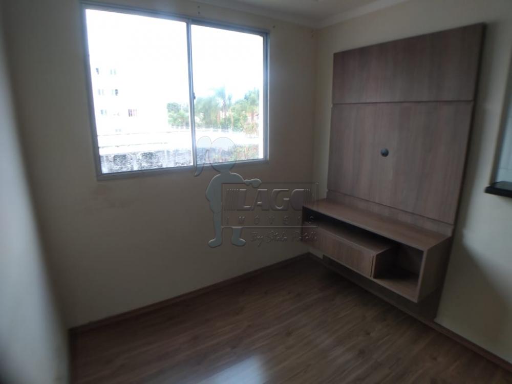 Alugar Apartamentos / Padrão em Ribeirão Preto R$ 700,00 - Foto 3