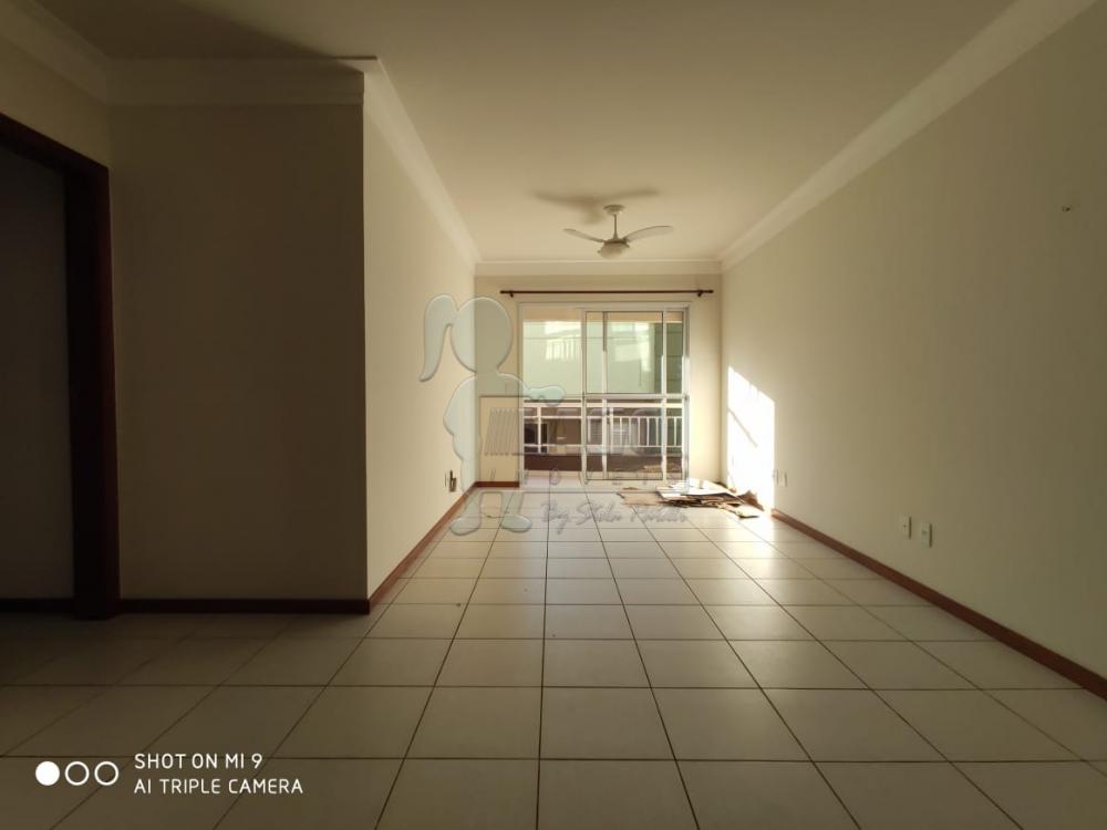 Alugar Apartamentos / Padrão em Ribeirão Preto R$ 1.800,00 - Foto 1