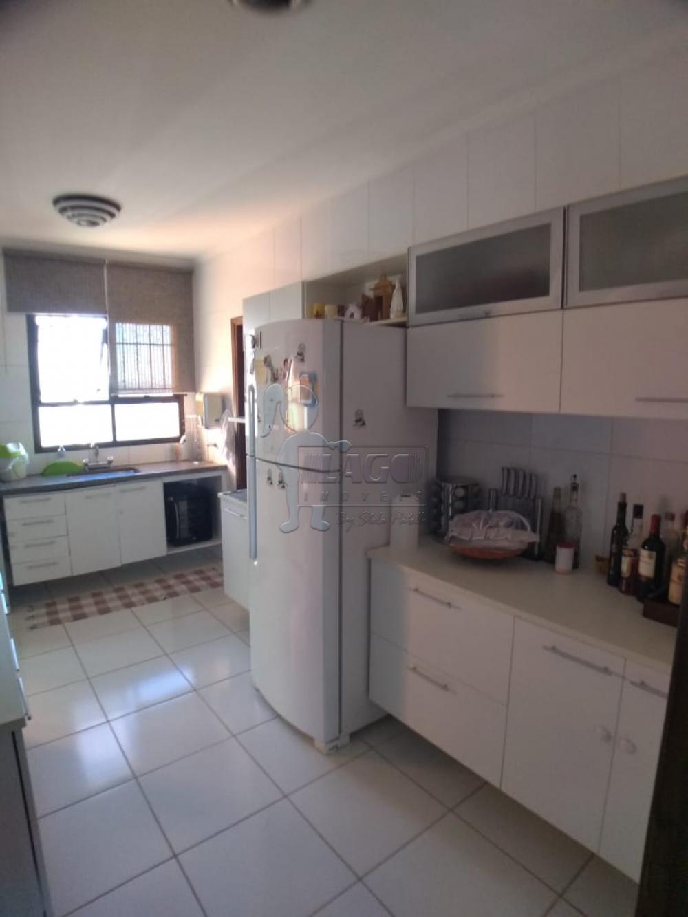 Alugar Apartamentos / Padrão em Ribeirão Preto R$ 1.600,00 - Foto 9