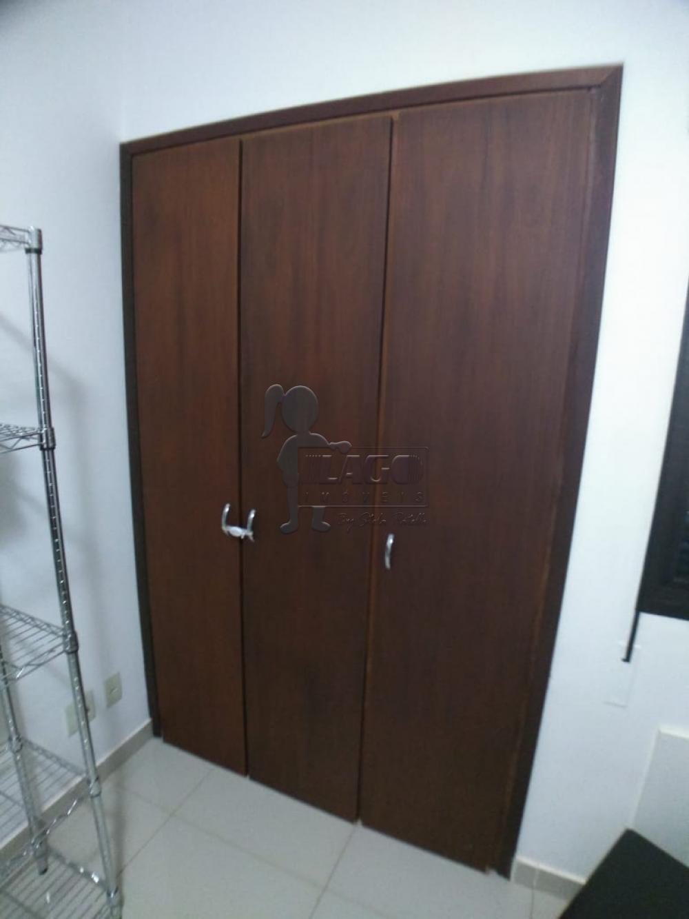 Alugar Apartamentos / Padrão em Ribeirão Preto R$ 1.600,00 - Foto 11