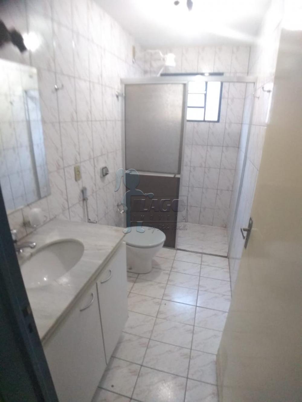 Alugar Apartamentos / Padrão em Ribeirão Preto R$ 750,00 - Foto 5