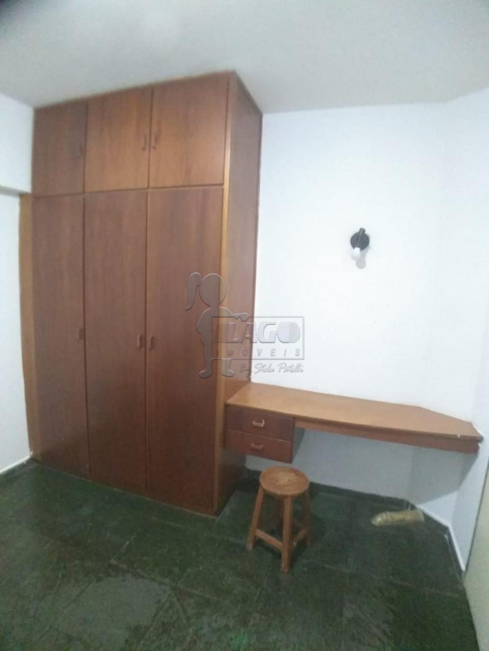 Alugar Apartamentos / Padrão em Ribeirão Preto R$ 750,00 - Foto 4