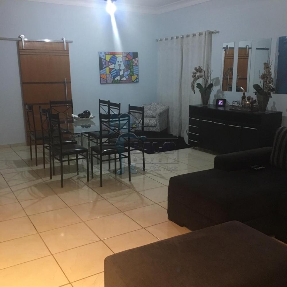 Comprar Casas / Padrão em Ribeirão Preto R$ 440.000,00 - Foto 1