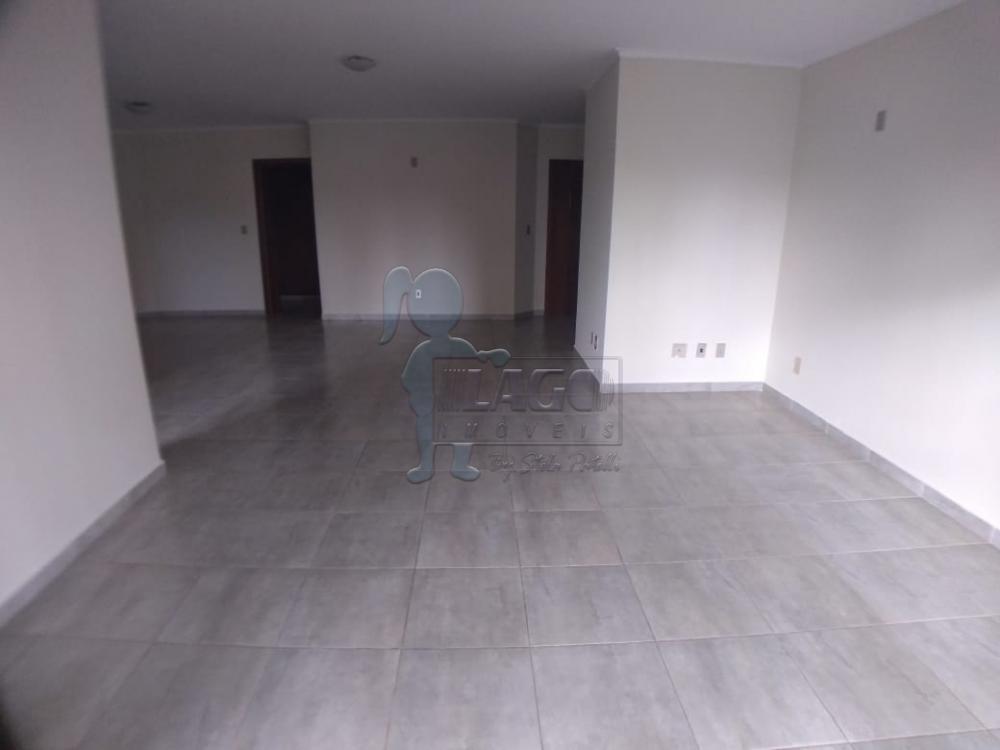 Alugar Apartamentos / Padrão em Ribeirão Preto R$ 1.800,00 - Foto 4