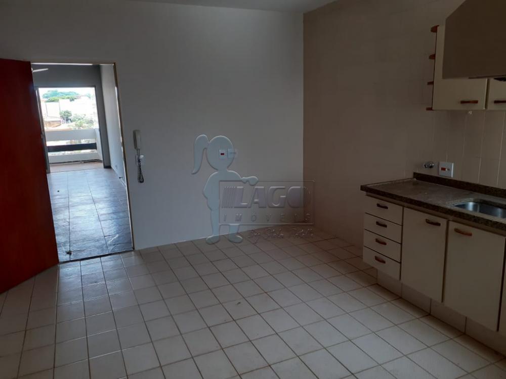 Alugar Apartamentos / Padrão em Ribeirão Preto R$ 1.500,00 - Foto 6