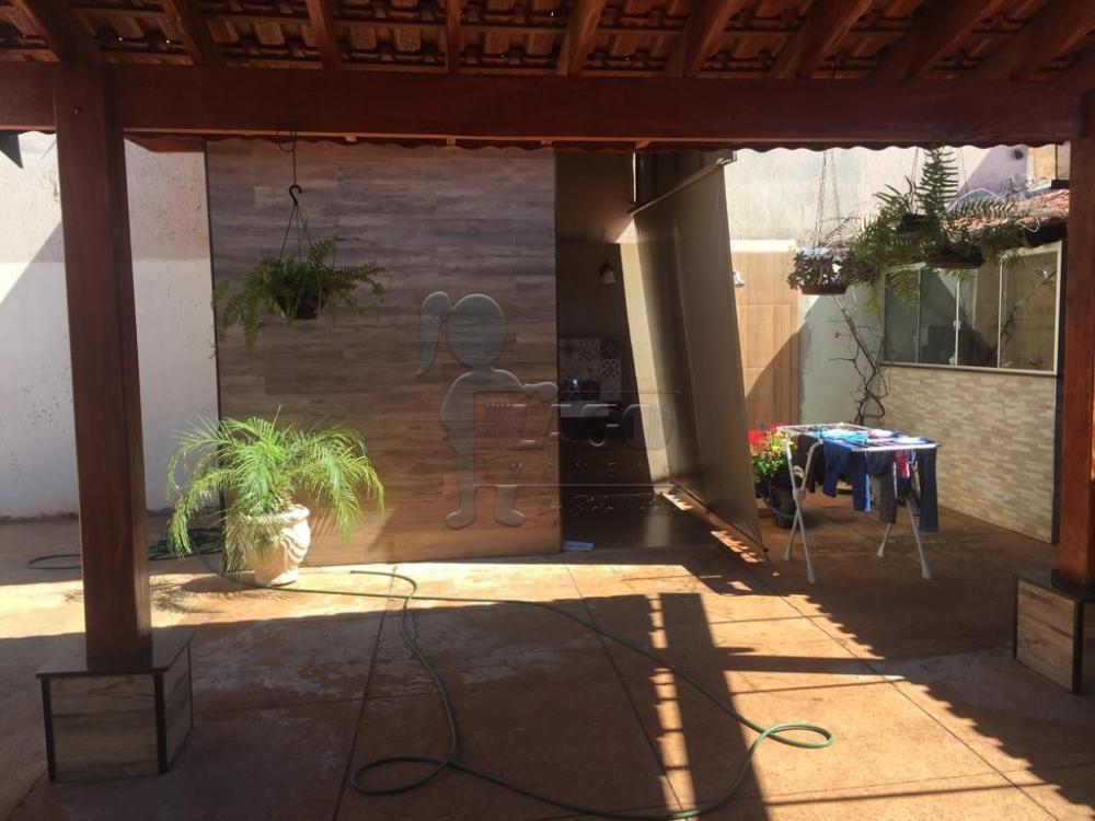 Comprar Casas / Padrão em Ribeirão Preto R$ 440.000,00 - Foto 3