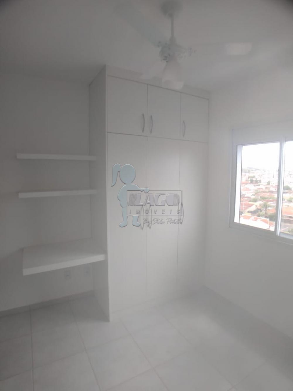 Comprar Apartamentos / Padrão em Ribeirão Preto R$ 300.000,00 - Foto 6