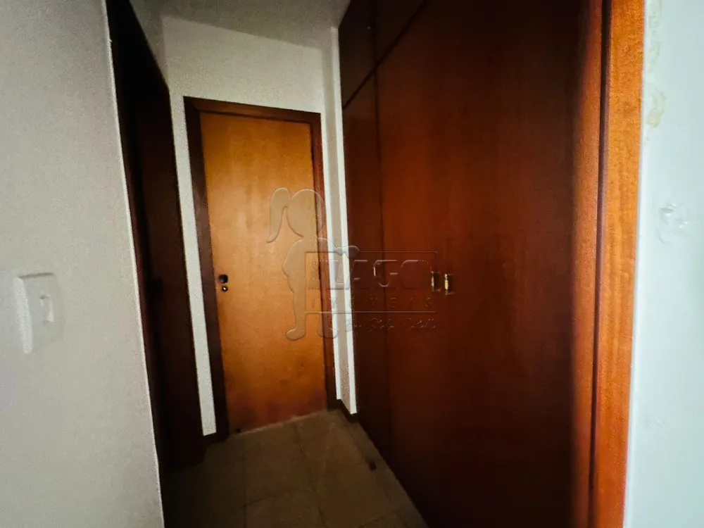 Alugar Apartamentos / Padrão em Ribeirão Preto R$ 1.300,00 - Foto 4