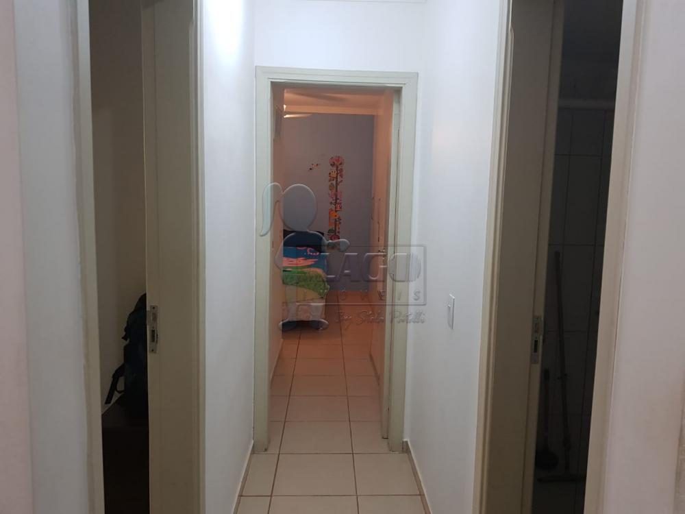 Comprar Apartamentos / Padrão em Ribeirão Preto R$ 205.000,00 - Foto 8