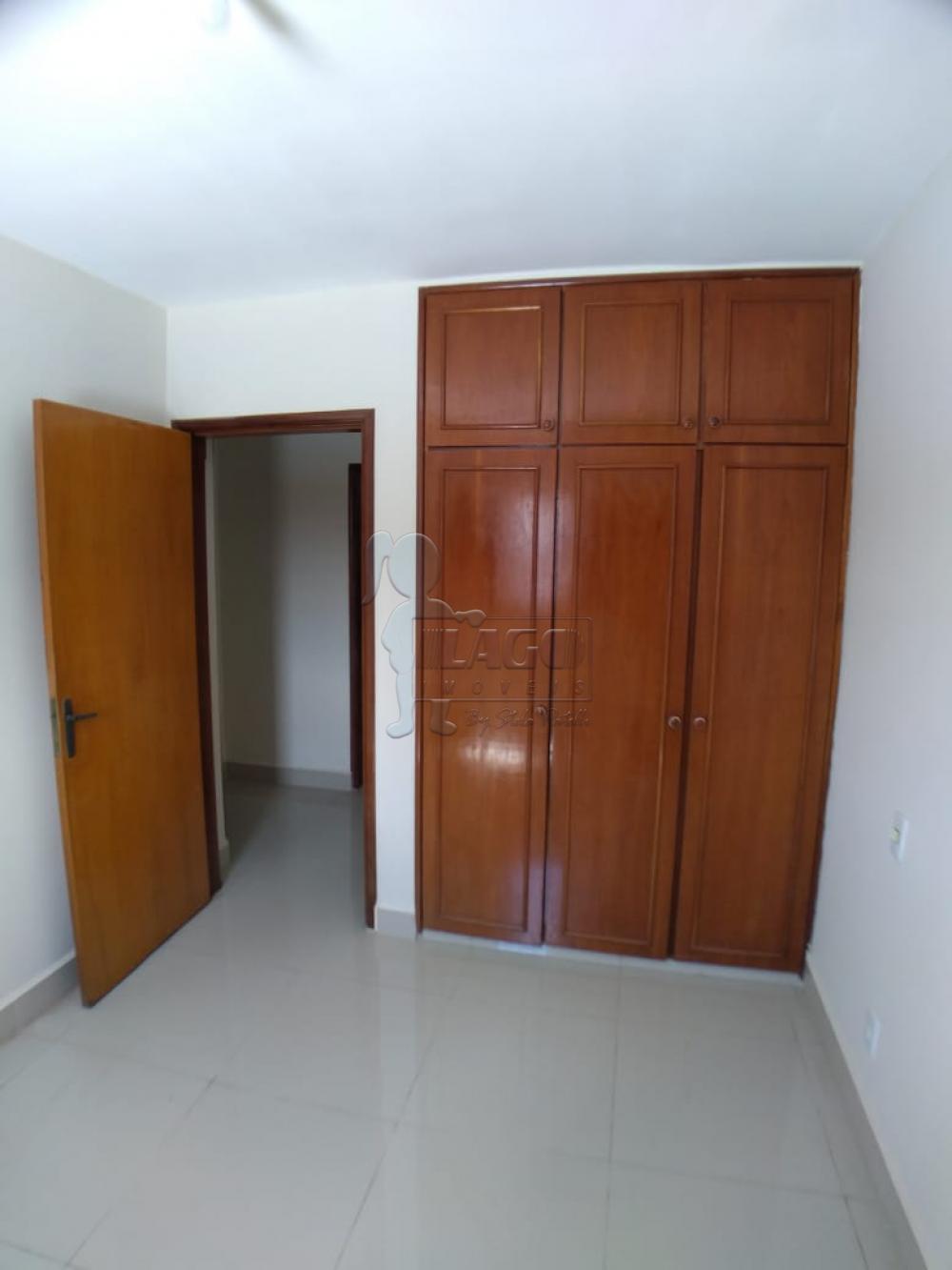 Alugar Apartamentos / Padrão em Ribeirão Preto R$ 1.050,00 - Foto 8