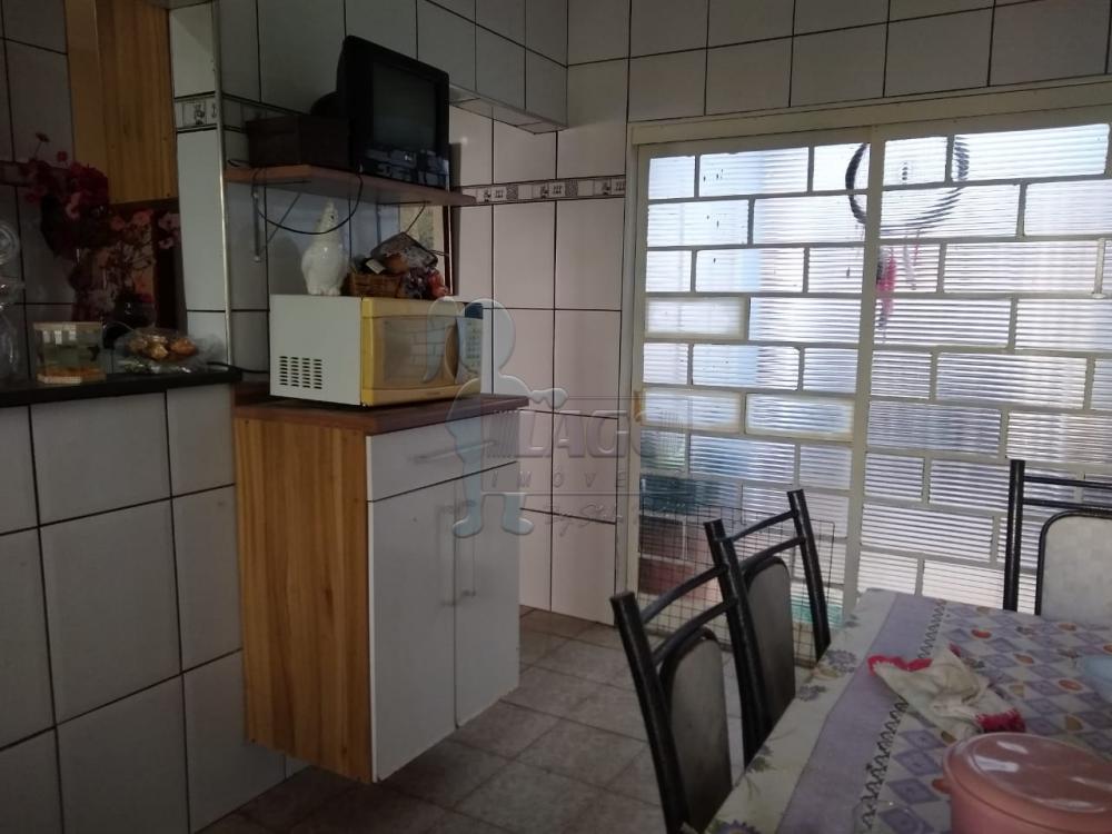 Alugar Casas / Padrão em Ribeirão Preto R$ 1.000,00 - Foto 7