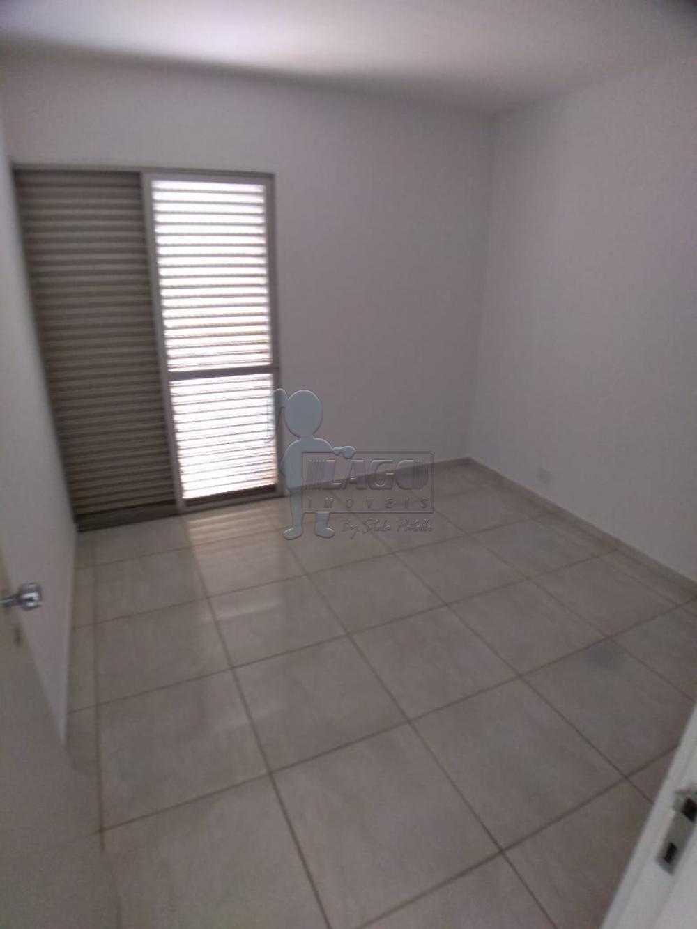 Alugar Apartamentos / Padrão em Ribeirão Preto R$ 550,00 - Foto 4