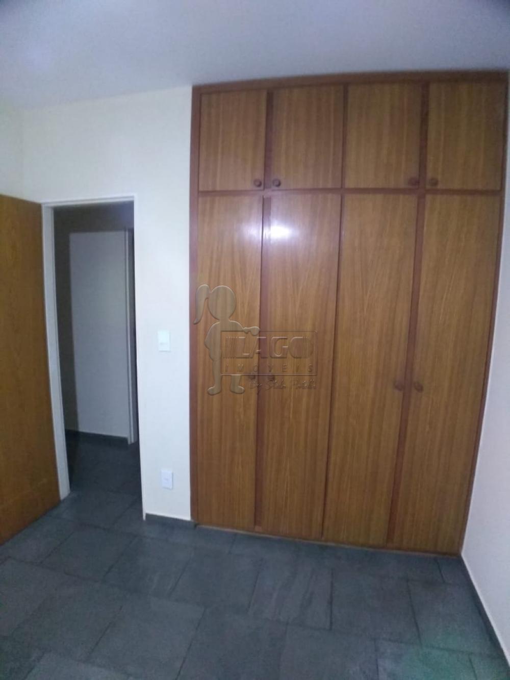 Alugar Apartamentos / Padrão em Ribeirão Preto R$ 1.950,00 - Foto 4