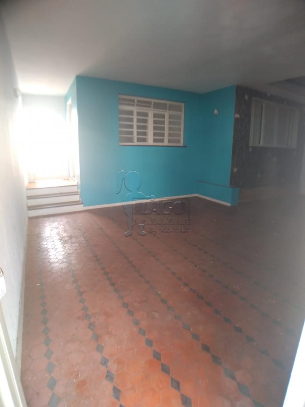 Alugar Casas / Padrão em Ribeirão Preto R$ 1.900,00 - Foto 1