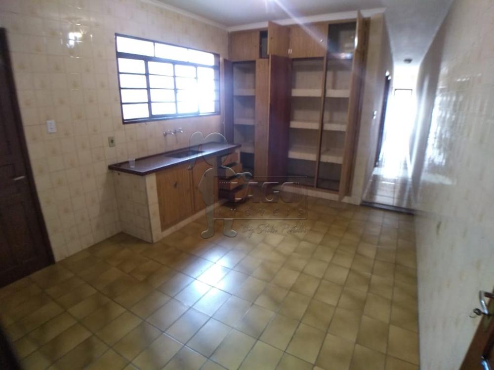 Alugar Casas / Padrão em Ribeirão Preto R$ 850,00 - Foto 6