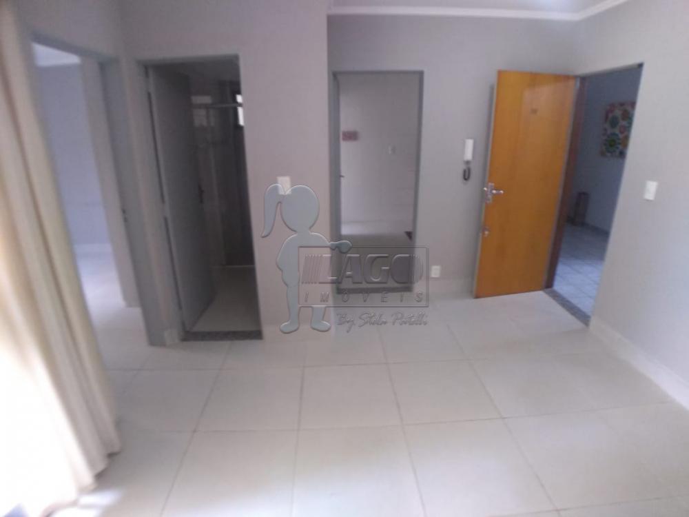 Alugar Apartamentos / Padrão em Ribeirão Preto R$ 700,00 - Foto 3