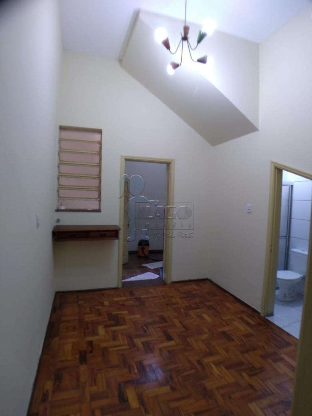 Alugar Casas / Padrão em Ribeirão Preto R$ 1.300,00 - Foto 5