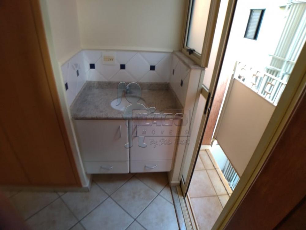 Alugar Apartamentos / Padrão em Ribeirão Preto R$ 650,00 - Foto 3