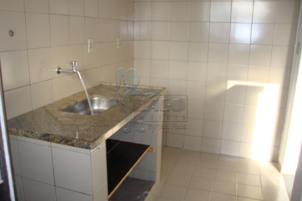 Alugar Apartamentos / Padrão em Ribeirão Preto R$ 650,00 - Foto 4