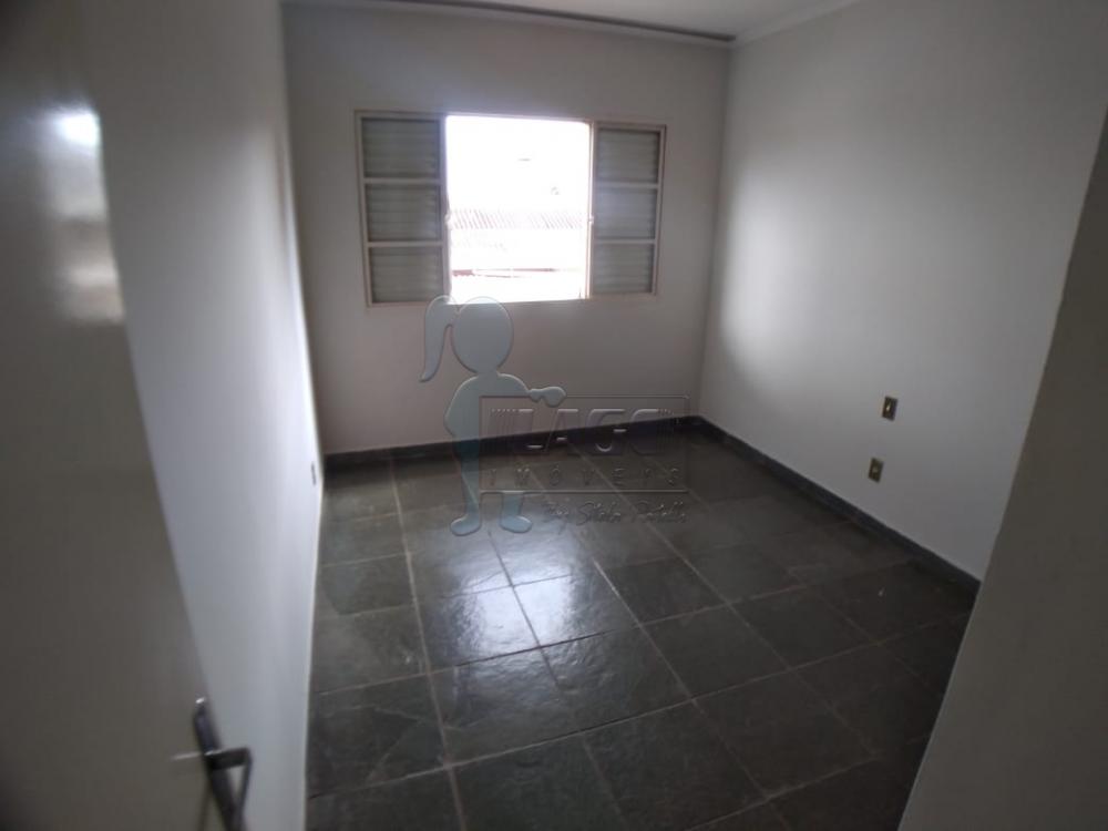 Alugar Apartamentos / Padrão em Ribeirão Preto R$ 1.000,00 - Foto 1