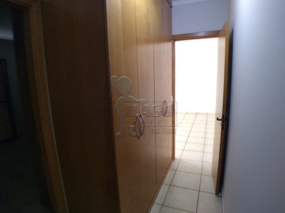 Alugar Apartamentos / Padrão em Ribeirão Preto R$ 2.400,00 - Foto 6