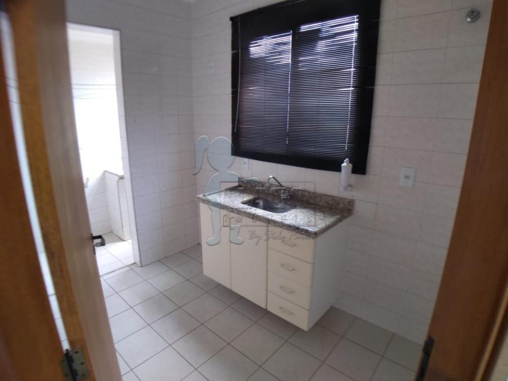 Alugar Apartamentos / Padrão em Ribeirão Preto R$ 900,00 - Foto 5