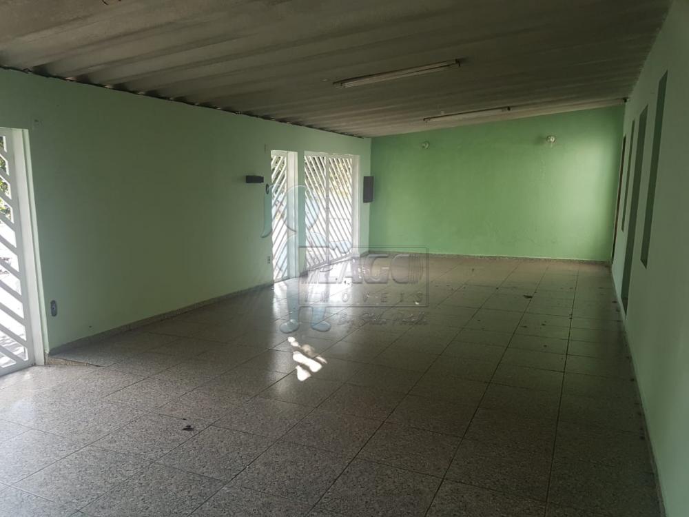 Alugar Casas / Padrão em Ribeirão Preto R$ 1.100,00 - Foto 1