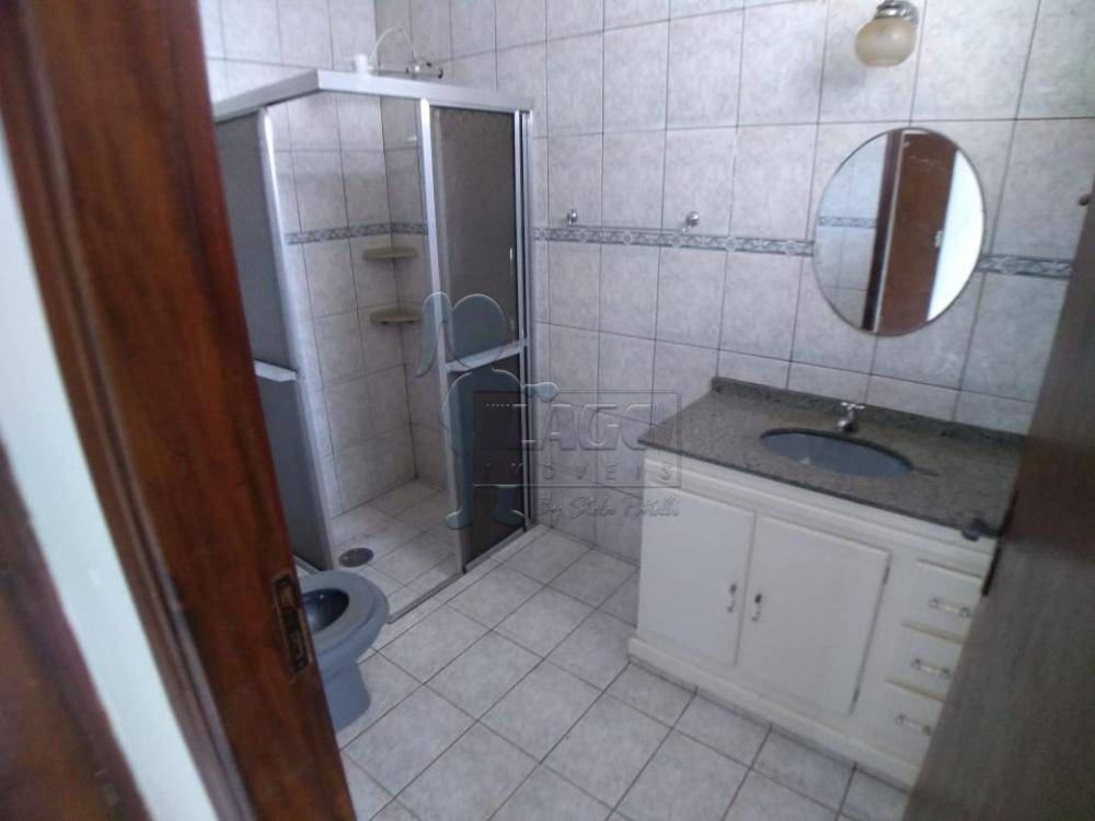 Alugar Casas / Padrão em Ribeirão Preto R$ 1.500,00 - Foto 9