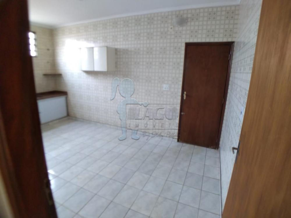 Alugar Casas / Padrão em Ribeirão Preto R$ 1.500,00 - Foto 19