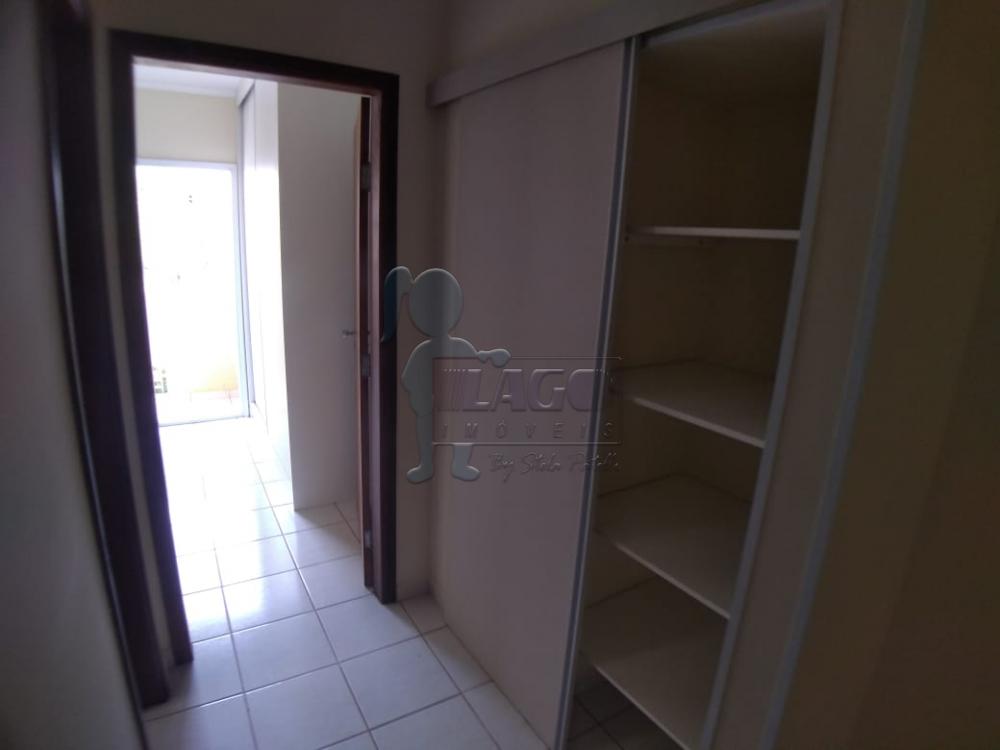 Alugar Apartamentos / Padrão em Ribeirão Preto R$ 900,00 - Foto 9